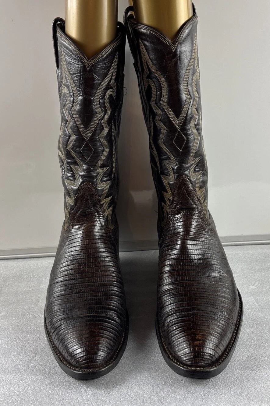 Tony Lama Exotic Genuine Lizard Cowboy Boots Men 8 .5 Chocolate Brown